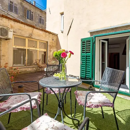 Apartman J'adore By Rent Istria